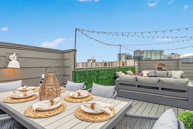 Photo - 1210C Hawkins St Unit ID1043961P