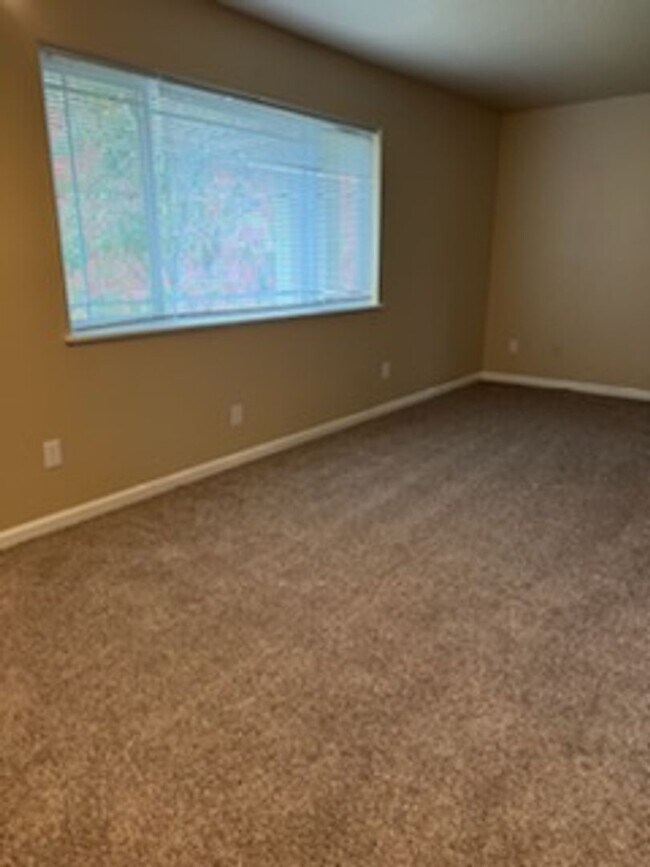 Great 2bed/2bath with tons of storage House House Rental in Cottage