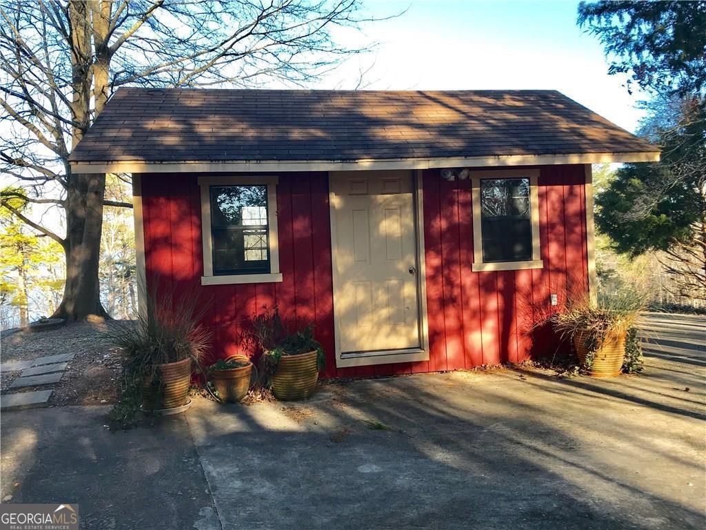 Photo - 3225 Lake Rd Cir