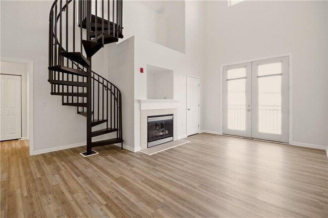 Photo - 1000 Providence Pl Unidad 422