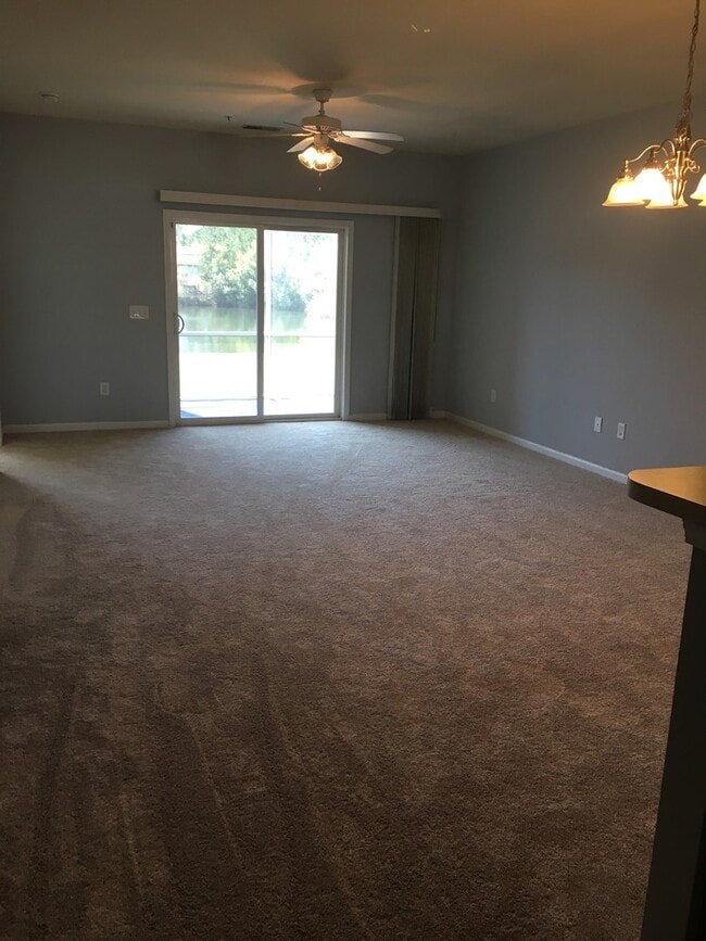 Photo - 2 BEDROOM 2 BATH UNIT ON BOTTOM FLOOR Unit 38D
