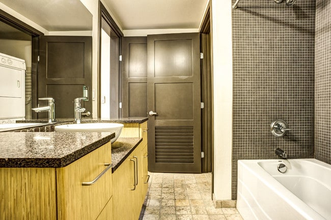 Photo - Florera Greenlake