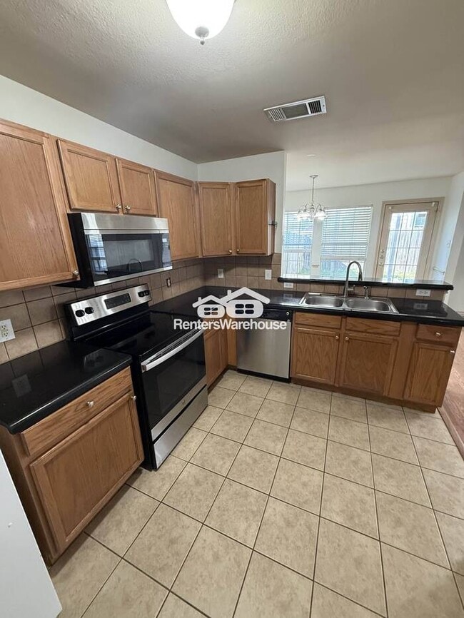 Photo - Beautiful Townhome in Euless!!