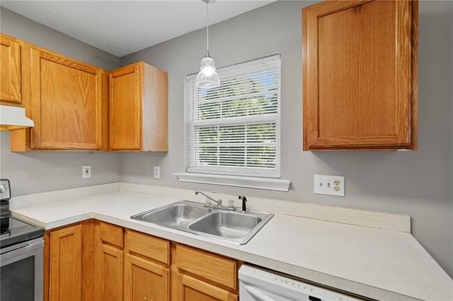 Photo - 273 Cottonwood Creek Cir