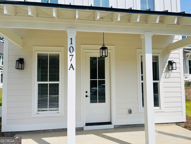 Photo - 107 Gardenia Ln