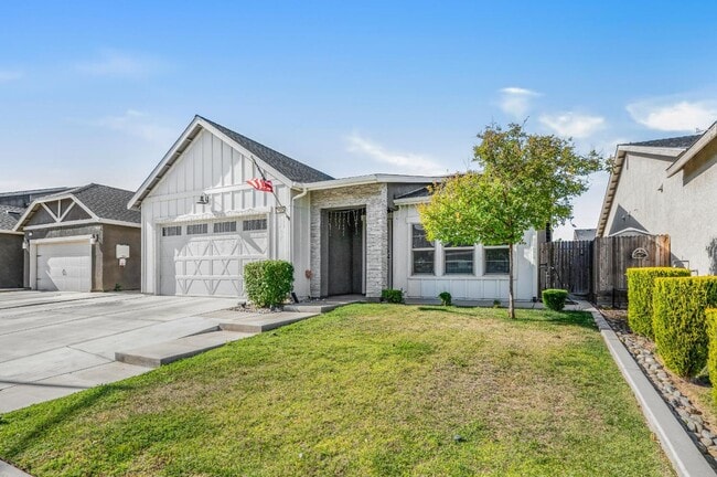 Photo - Newly Built Lennar Home in Northwest Fresno