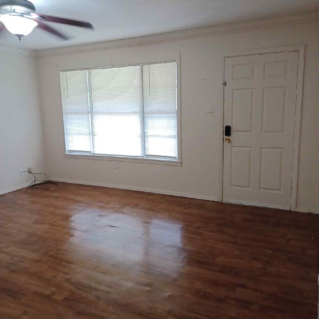 Photo - 227 Houston St