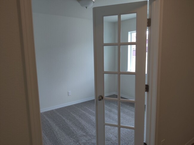 Photo - Gorgeous 3 Bedroom Home + office in Mountain Vista Ranch!