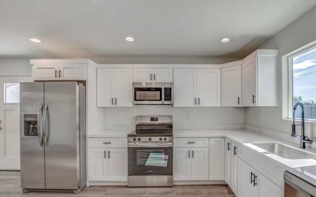 Photo - Versatile home in the heart of Phoenix Unidad Cocopah1315-B