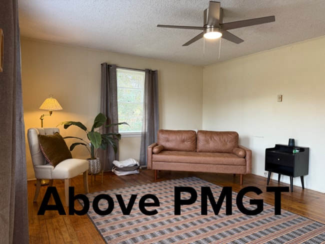 Photo - 367 Sequoia Dr