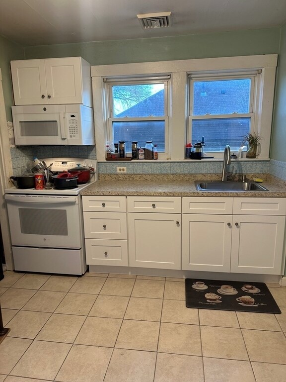 Photo - 257 Common St Unit 2