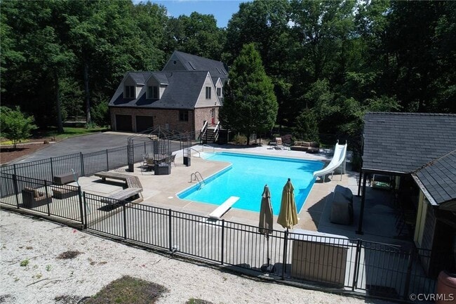 Photo - Large Walkout Basement Apartment w/ Pool
