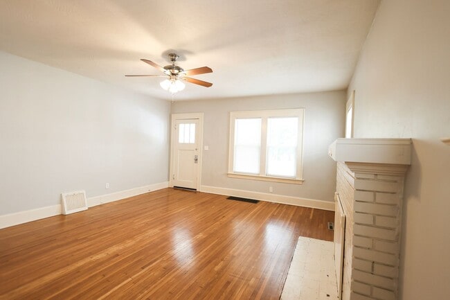 Photo - 1351 E Cherry St Unit A