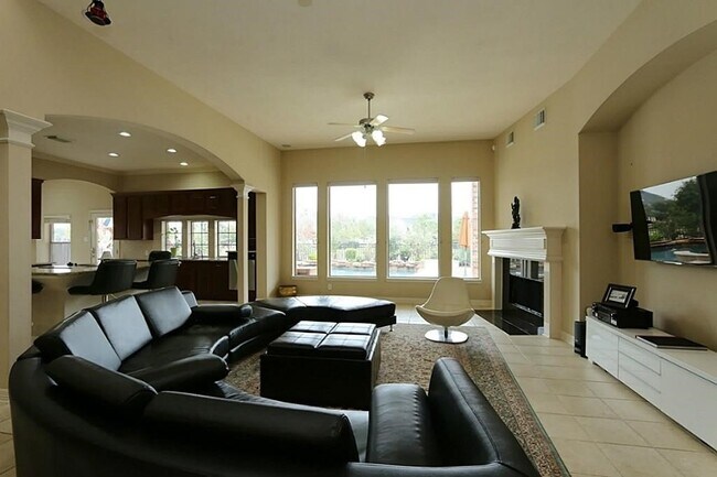 Photo - 7610 Hampton Bay Ln