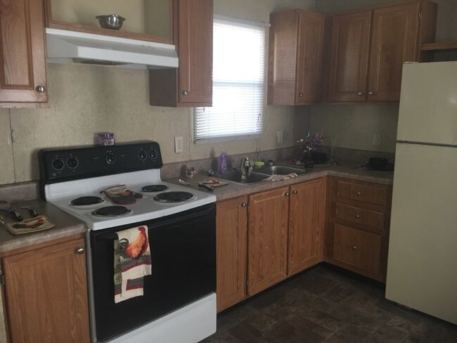 Photo - 4831 Bade Dr