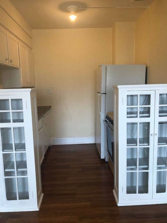 Photo - Whitestone Manor Apartments