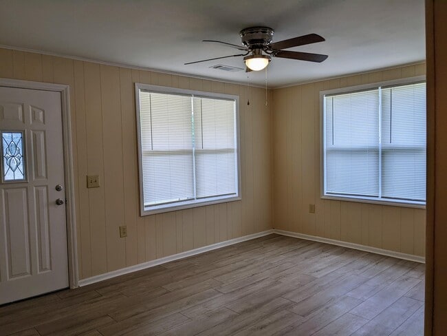 Photo - 315 Orange St