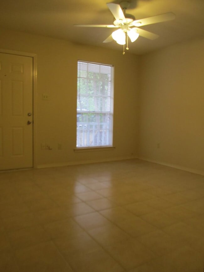 Photo - 401-403 W 6th Ave Unit 401 W 6th