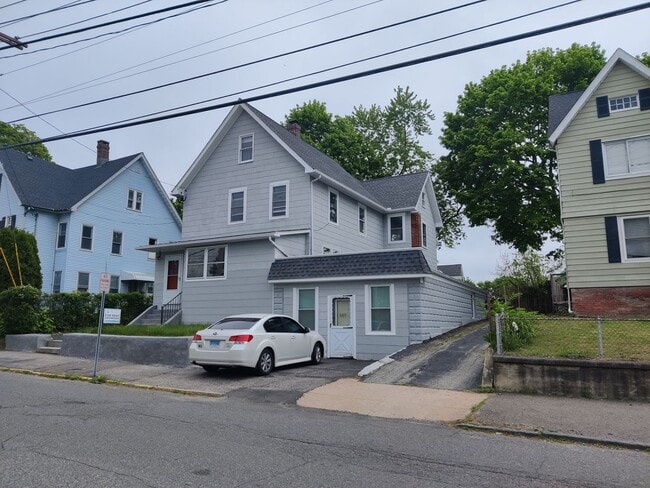 Photo - 141 Hawkins St Unit 2nd Floor