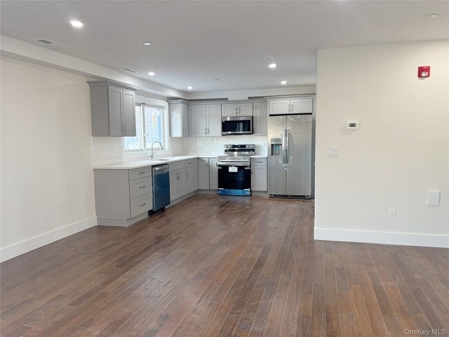 Photo - 15 Baylis Ct