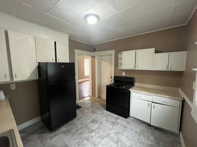 Building Photo - 528 Seward St Unit 528 Seward Street DN