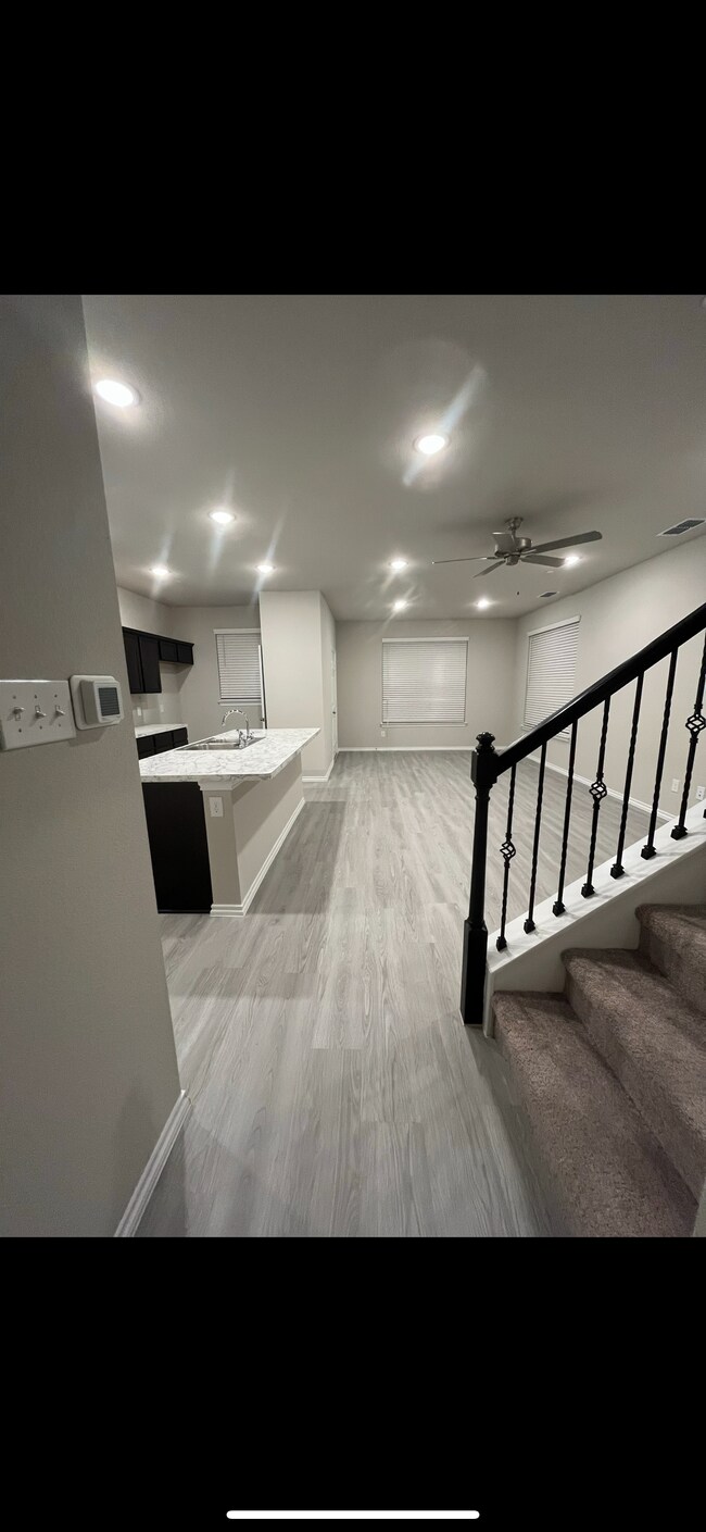 Photo - 2312 Davenport Dr