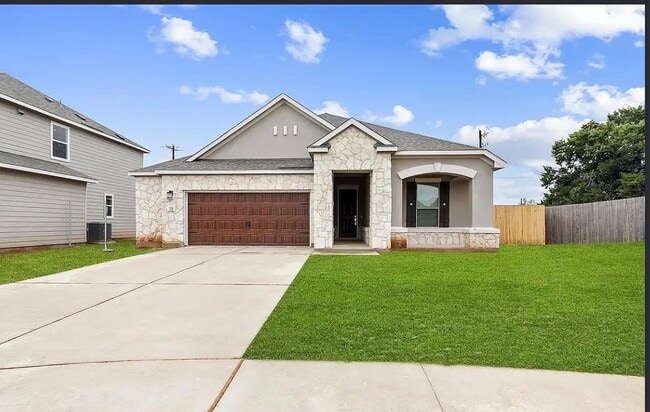 Building Photo - 100 Jarbridge Dr