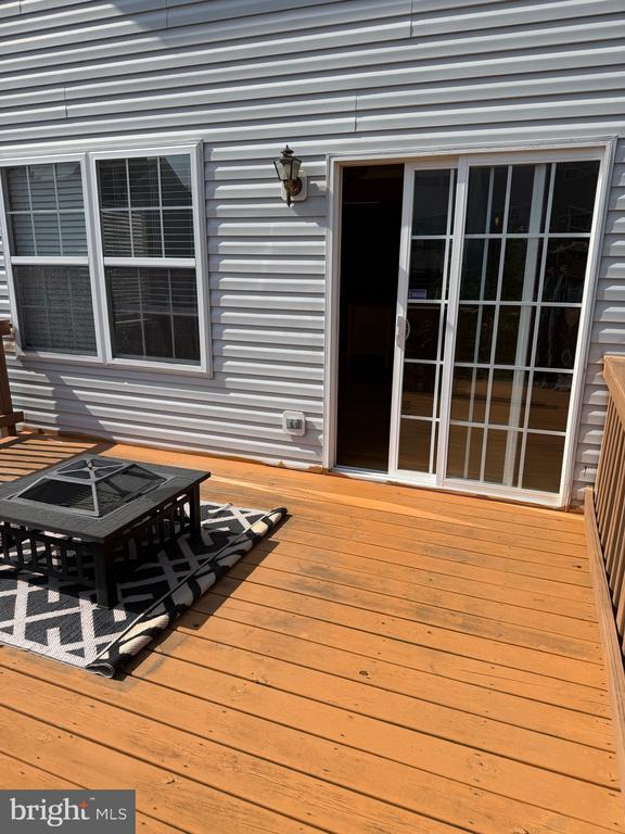 7028 Wytheville Cir