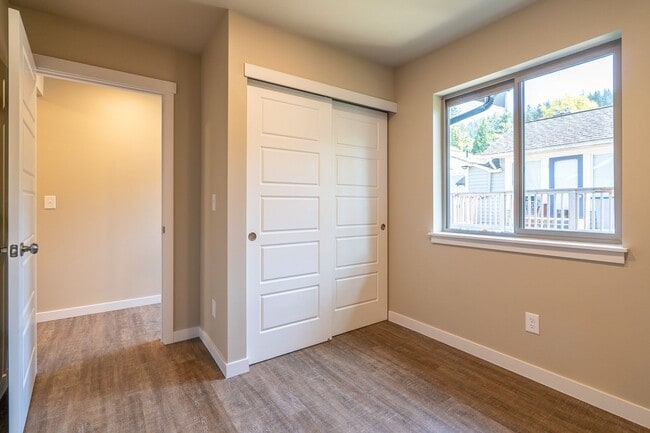 Photo - 519 N Forest St Unidad #201