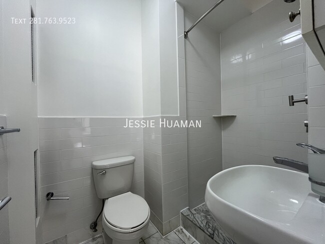 Photo - 24 E 80th St Unidad 5BC