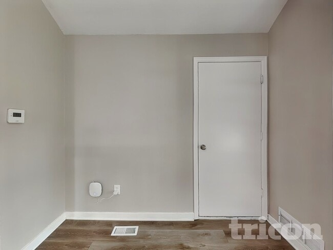 Photo - 9227 S Butterwood Ct