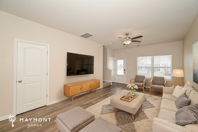 Photo - 8071 Logan Dr