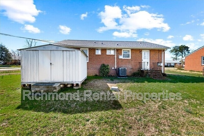 Photo - 2520 Farrand St