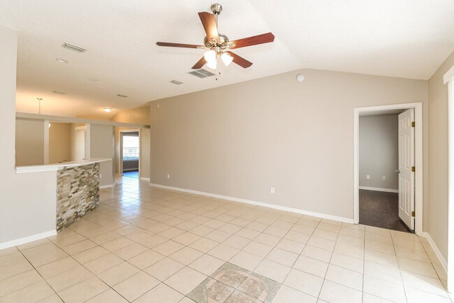 Photo - 3748 Maddie Ln