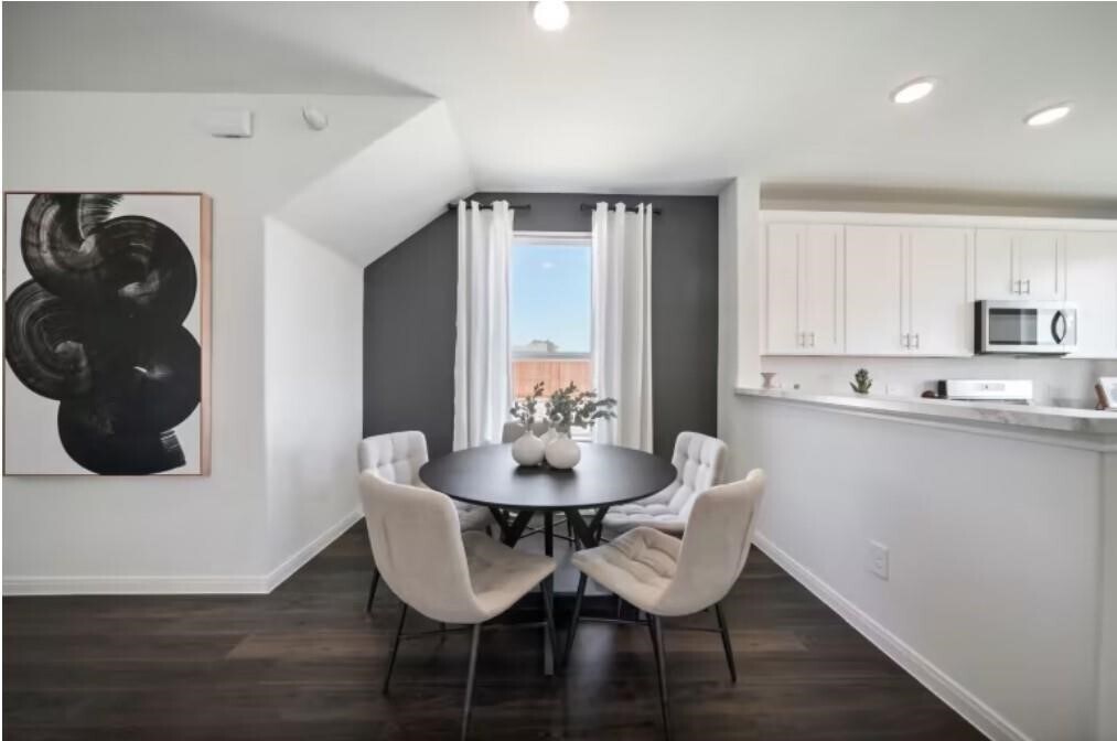 Photo - 24502 Red Hawthorn Trce