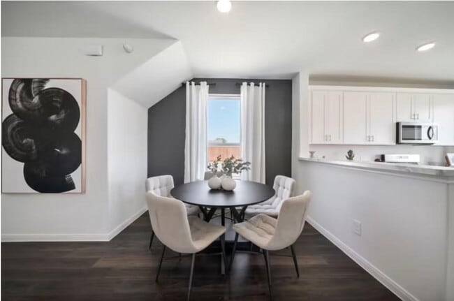 Photo - 24502 Red Hawthorn Trce