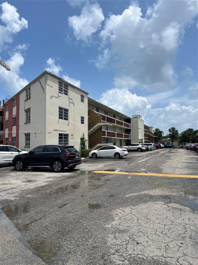 Building Photo - 1800 79th Street Causeway Unit A107
