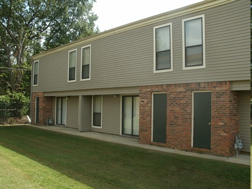 Photo - Greentree Apartments