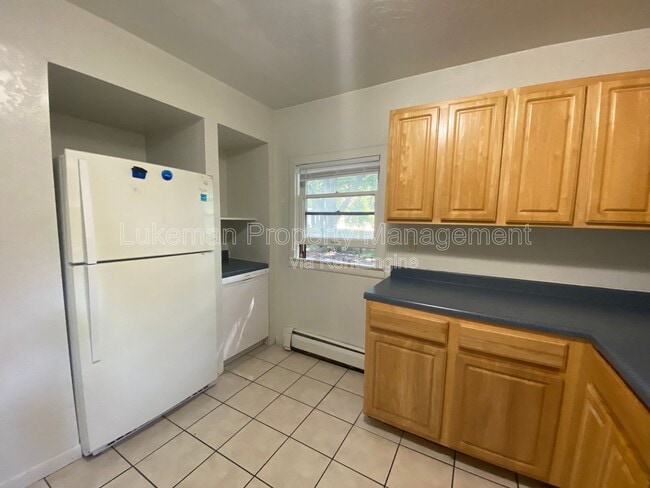 Photo - 431 W Vine St