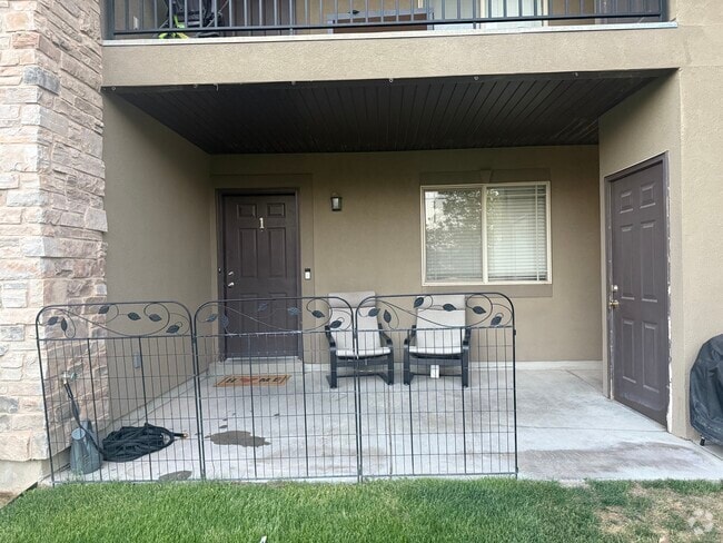 Building Photo - 3585 E Rock Creek Rd Rental