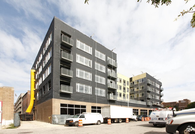 Photo - 3909 Woodward