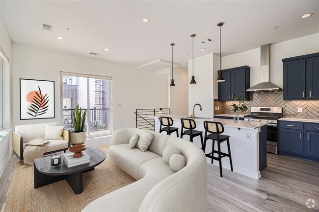 Building Photo - 2804 S 1st St Unit 3101 Rental