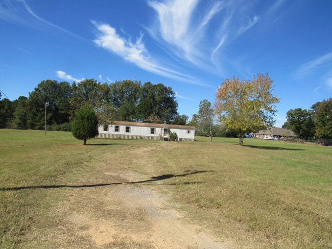 Photo - 104 Herald Pl