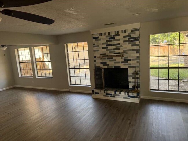 Photo - 540 River Plantation Dr