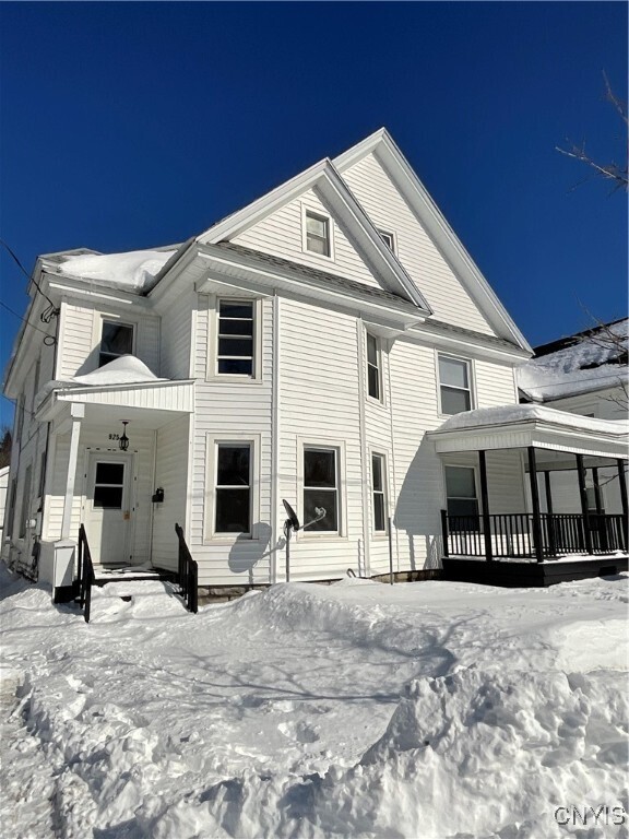 Building Photo - 925 Salina St Rental