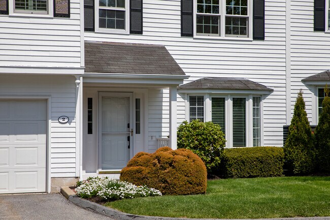 Photo - 2 Emerson Ct