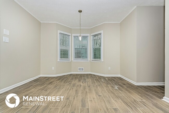 Photo - 295 Stoneridge Way