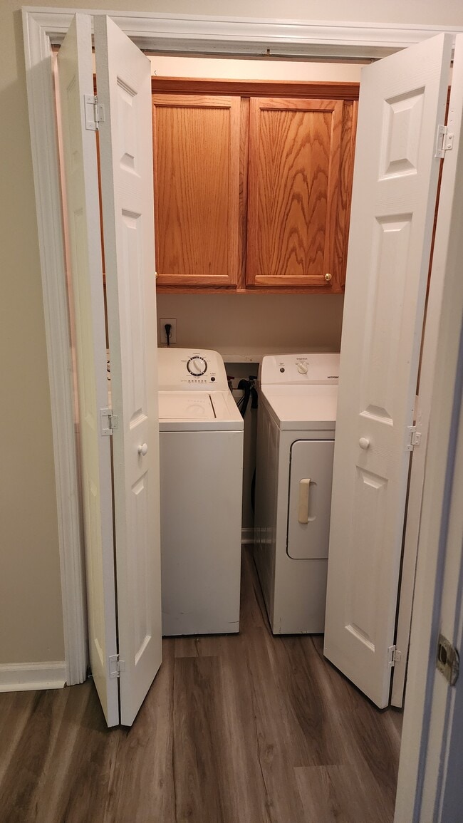 Photo - 45 Spring Valley Way