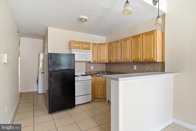 Photo - 1610 Willington St