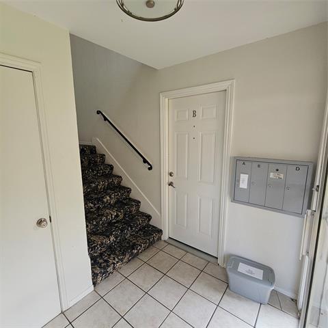 6033 Sandhurst Ln Unit D